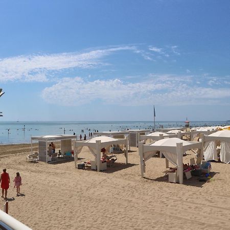 Appartamento Stiria Lignano Sabbiadoro Esterno foto