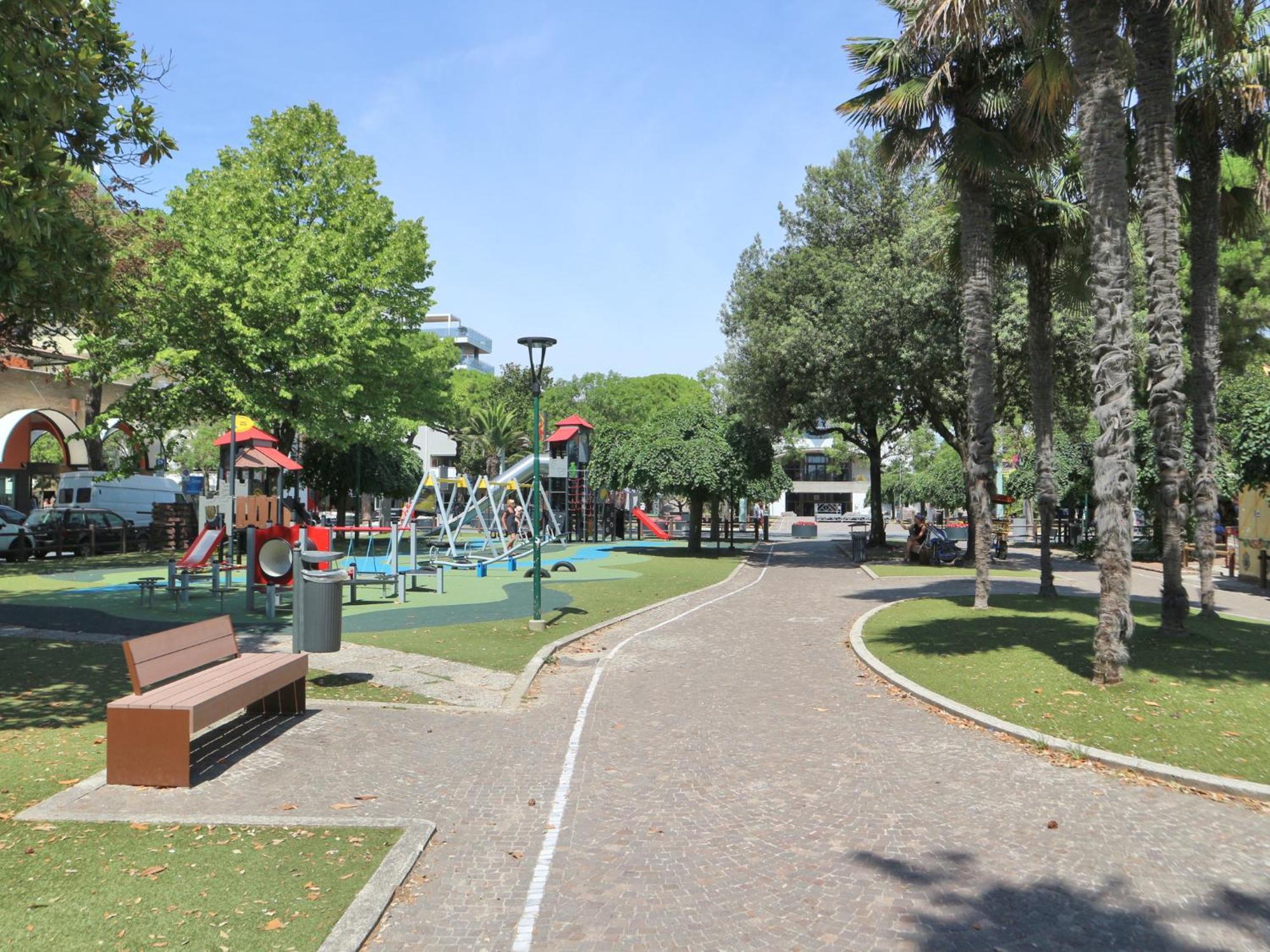 Appartamento Stiria Lignano Sabbiadoro Esterno foto