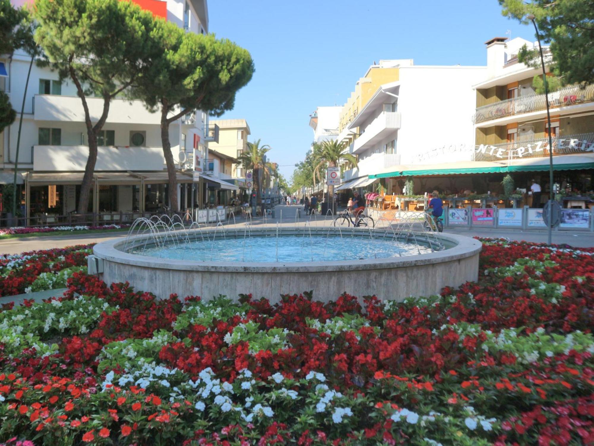Appartamento Stiria Lignano Sabbiadoro Esterno foto