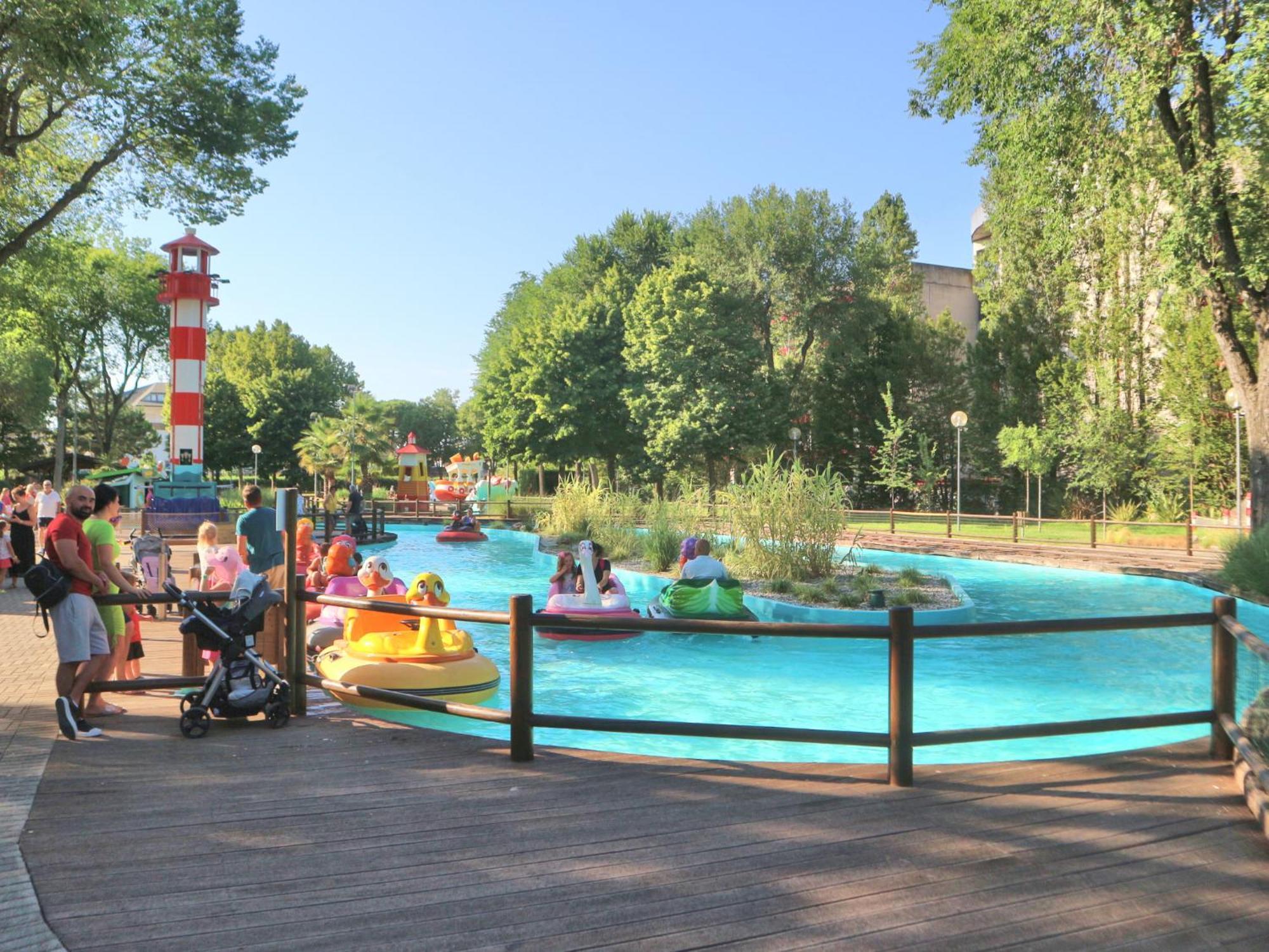 Appartamento Stiria Lignano Sabbiadoro Esterno foto